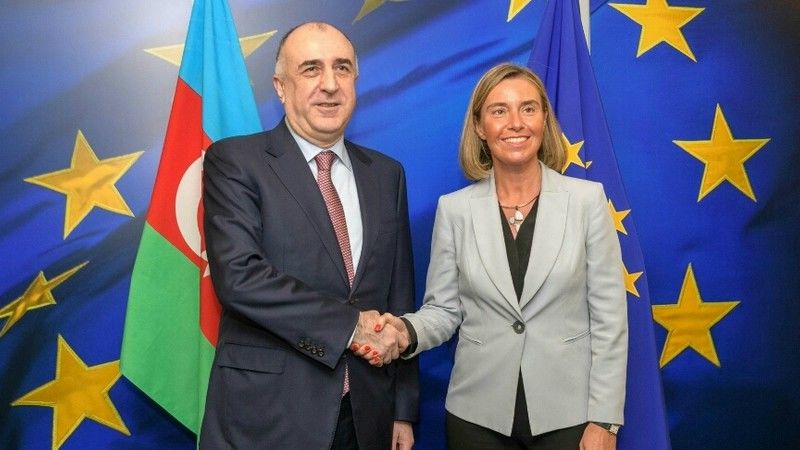 Міжнародны ПЭН заклікае Еўрасаюз паўплываць на азербайджанскія ўлады